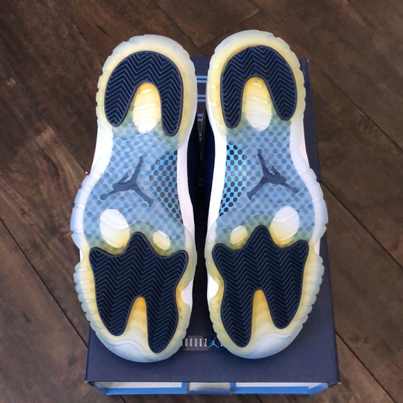 Nike Air Jordan 11 Retro Mens 9.5 - Picture 9 of 13